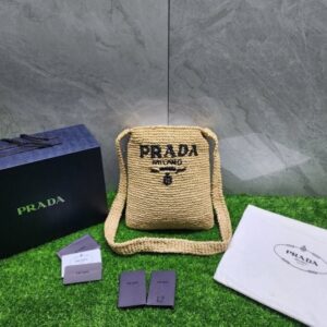 프라다 라피아 라탄 숄더백