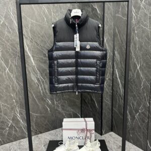 몽클레어 세르세스 길렛 패딩 조끼