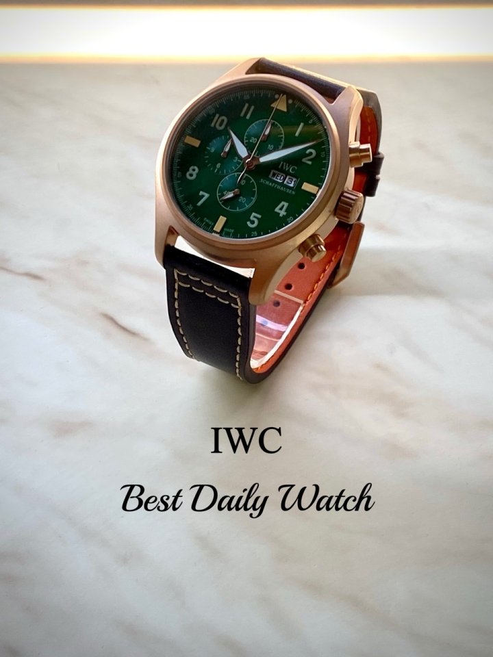 IWC 파일럿 워치 크로노그래프 스핏파이어 무광그린다이얼 데이 데이트