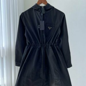 프라다 NYLon  후드코트겸 바람막이