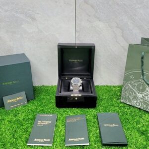 오데마피게 26240ST 로얄오크 크로노그래프 41MM