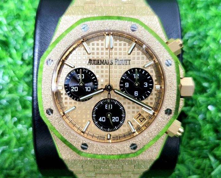 오데마피게 26240 BA.GG 로얄오크 크로노그래프 41MM