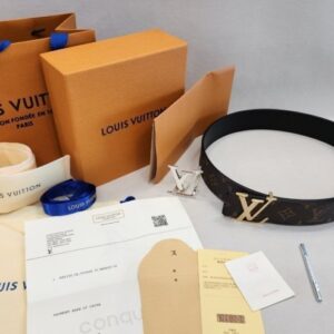루이비통 LV 이니셜 40MM 리버서블 양면벨트