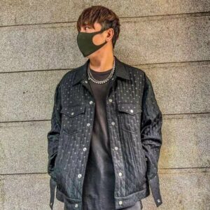 샤넬 로고 블랙 자켓