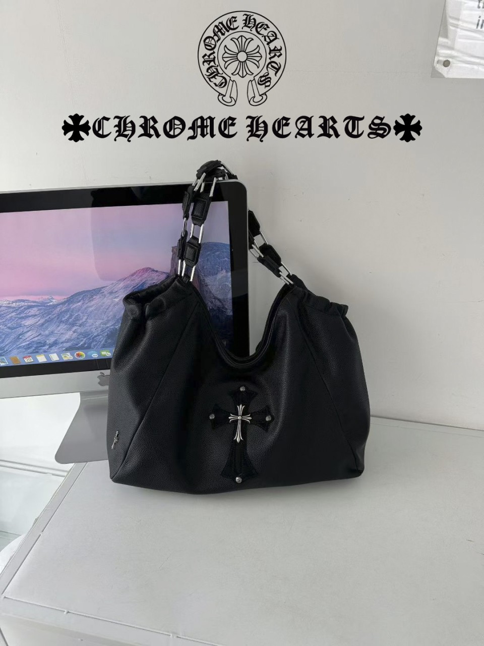 크롬하츠 세메터리 원숄더 도트백