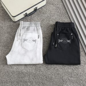 발렌시아가 신상 자수로고 세미와이드 워싱 밴딩팬츠