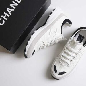 샤넬 벨벳 카프스킨 스니커즈