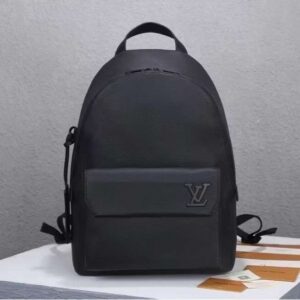 루이비통 25FW 기본 로고 백팩