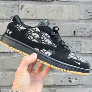 디올 X AIR JORDAN 1 로우
