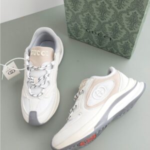 구찌 [GUCCI] 런 스니커즈 신상입고