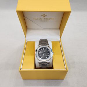 파텍필립 노틸러스 블랙 다이얼 40mm