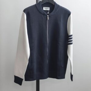 톰브라운 [Thom Browne] 클래식 사선 완장 니트 집업 자켓