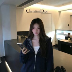 디올 오블리크 리버시블 후드집업