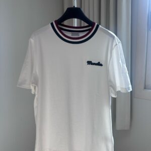 몽클레어 니트넥 면실크 반팔