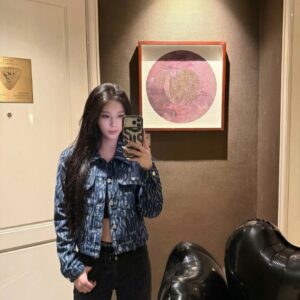디올 miss 레터링 패턴 청자켓