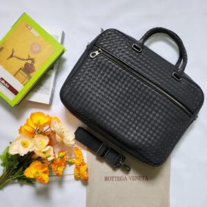 보테가 6698–6 앞지퍼 서류