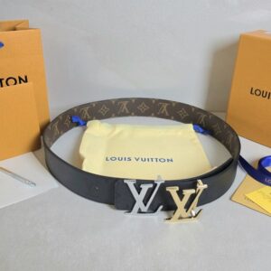 루이비통 LV 이니셜 모노그램 미드나잇 40mm 리버서블 (최상위버전) 벨트