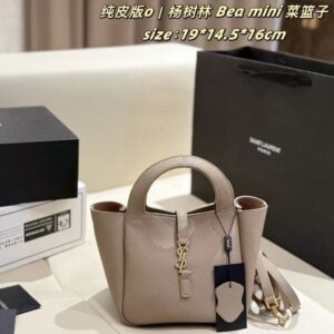 입생로랑 베아백