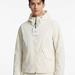 몽클레어 [MONCLER] 로고 아플리케 후드 자켓