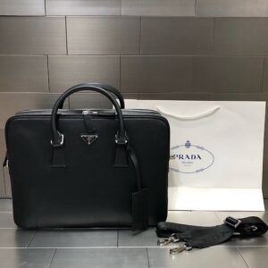 프라다 사피아노 가죽 브리프케이스