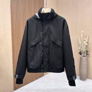 로로피아나 26년 가을 신상