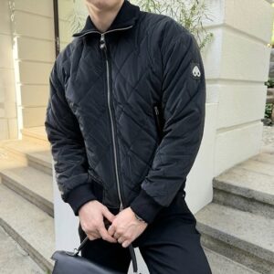 무스너클 다이아퀄팅 하이글로시 패딩자켓