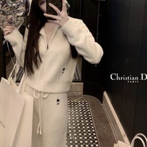 디올 별자수 후드니트 세트