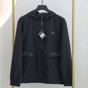 프라다 [PRADA] 남성 삼각로고 스트링 후드 바람막이