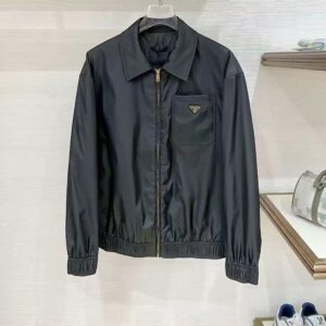 프라다 리나일론 점퍼