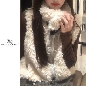버버리 체크퍼 리버시블 베스트